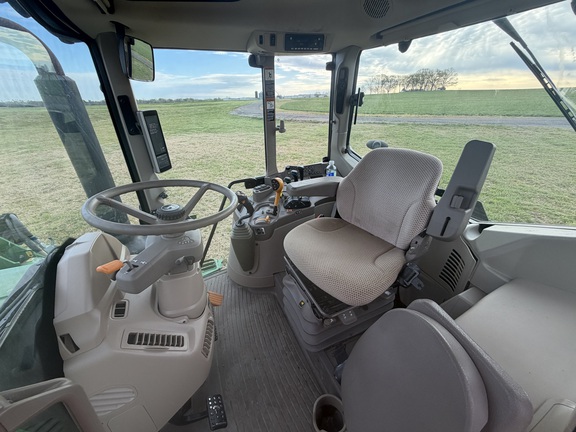 Photo of 2022 John Deere 6155M