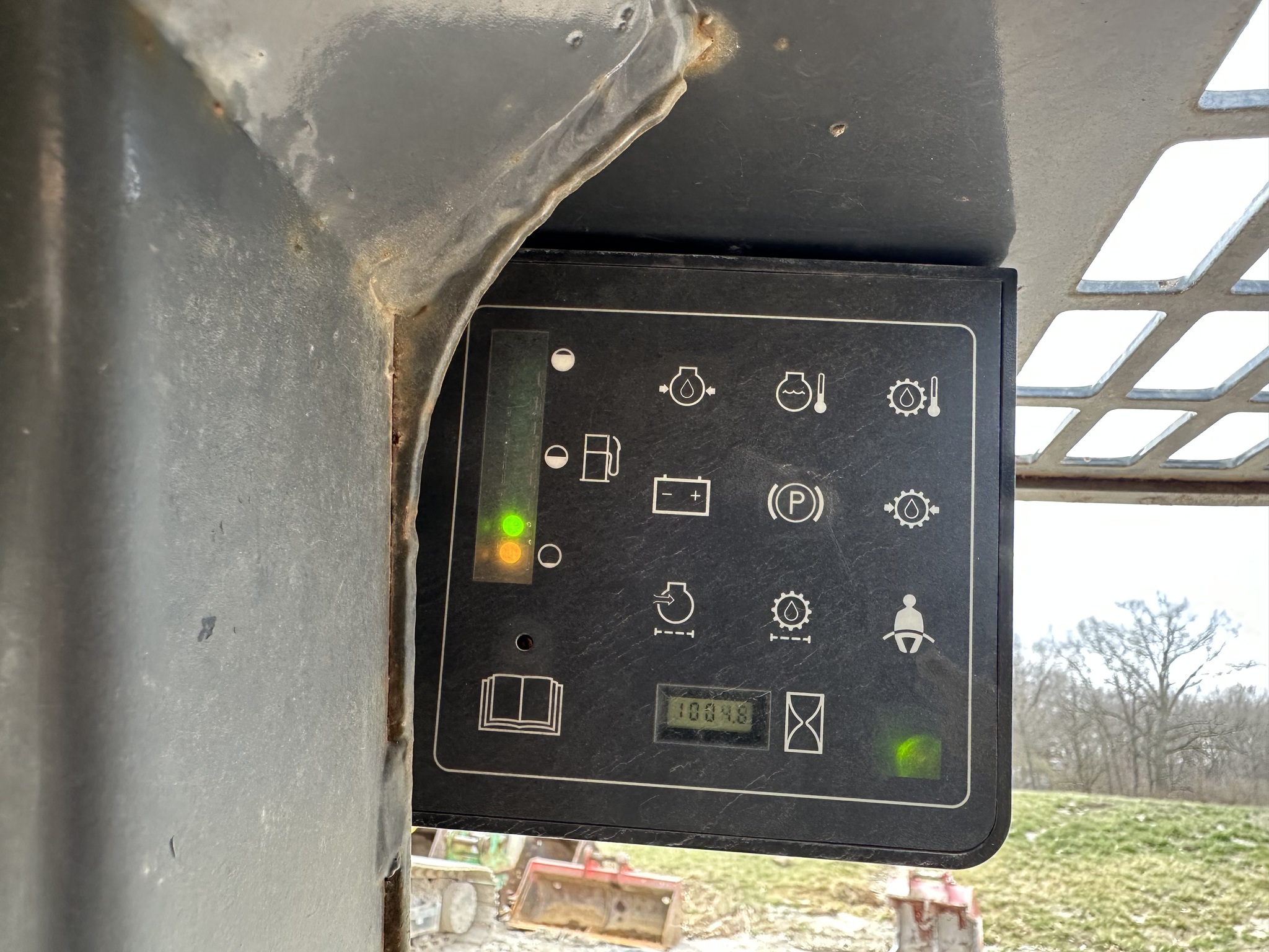 2000 Case 75XT Image 18