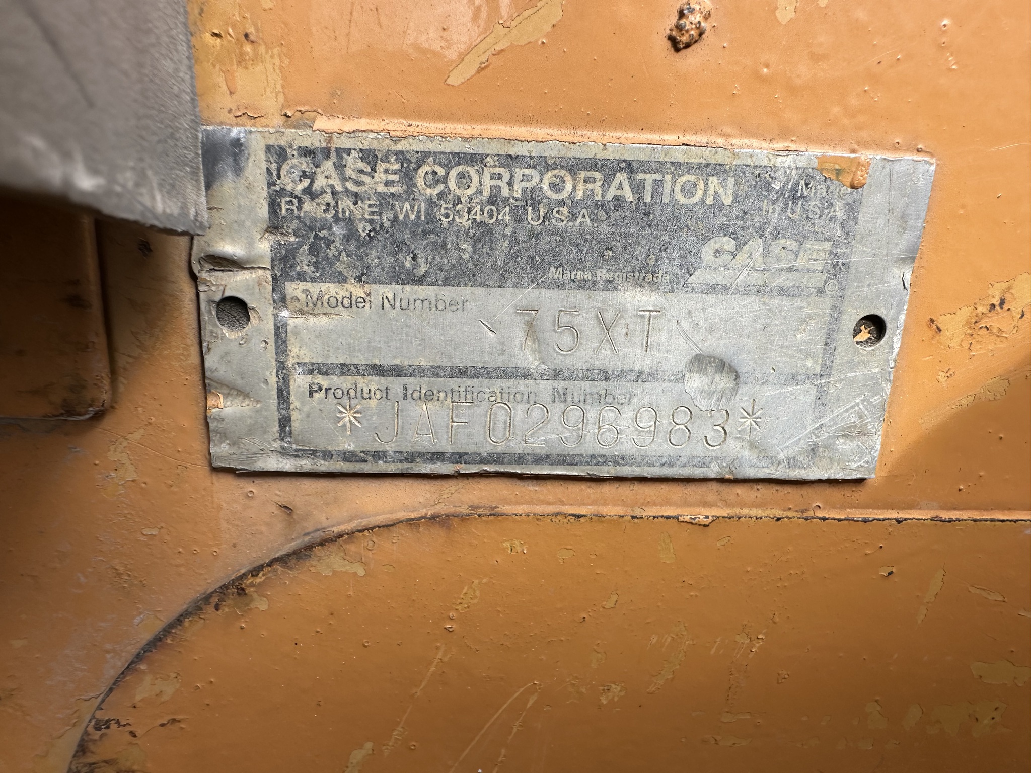 2000 Case 75XT Image 20