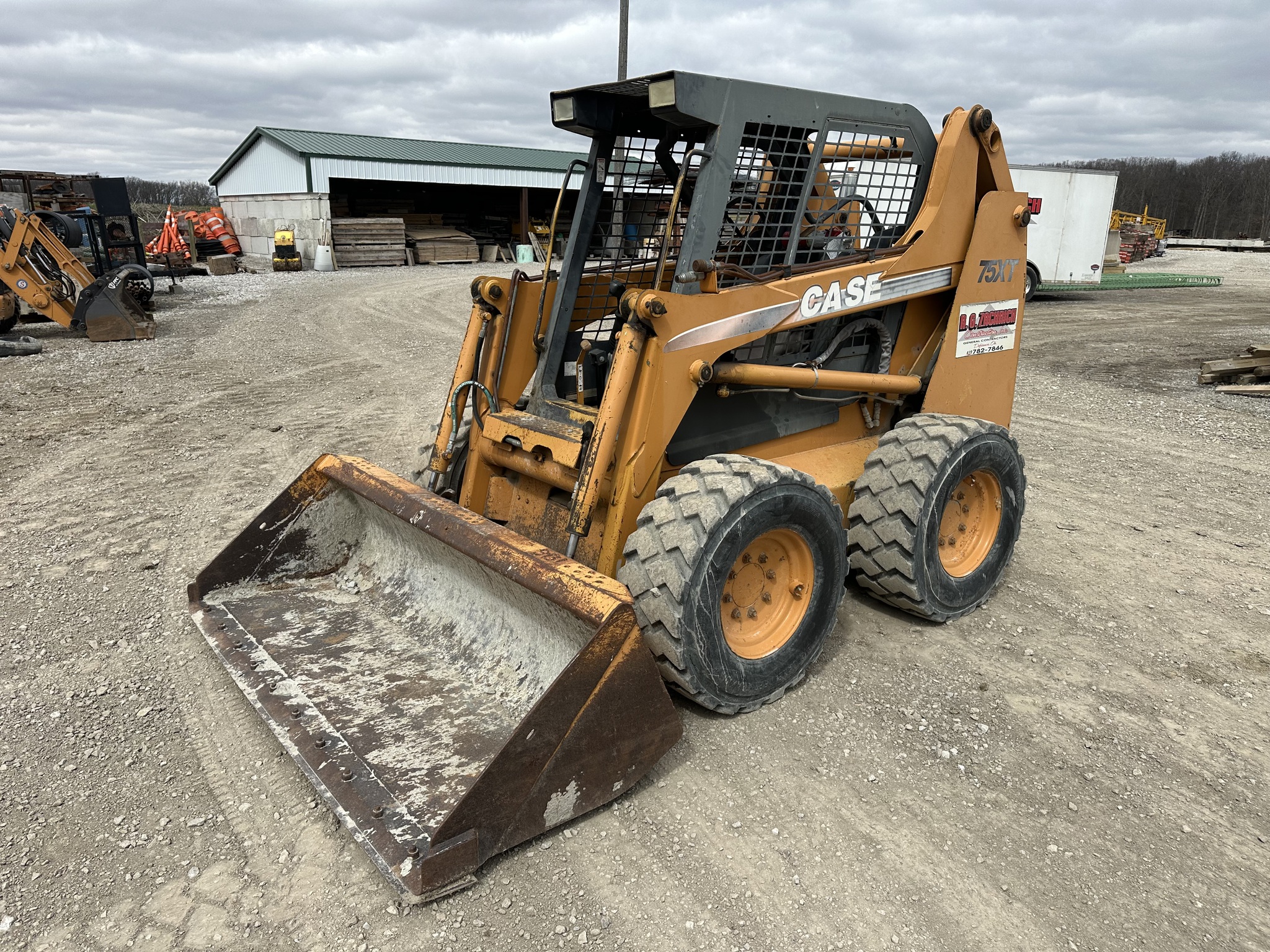 2000 Case 75XT Image 1