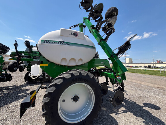Used 2024 Unverferth 1000 Nutrient Application at Koenig Equipment in Knightstown, IN - Photo3