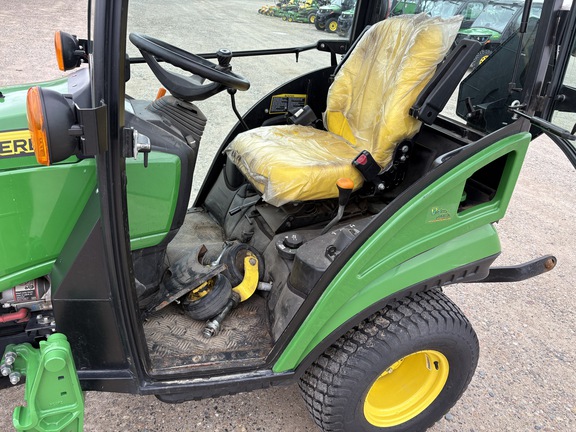 Photo of 2019 John Deere 1025R
