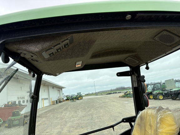 Photo of 2019 John Deere 1025R
