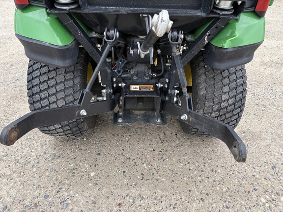 Photo of 2019 John Deere 1025R
