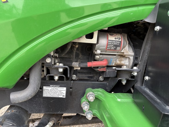Photo of 2019 John Deere 1025R