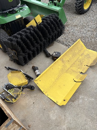 Photo of 2019 John Deere 1025R