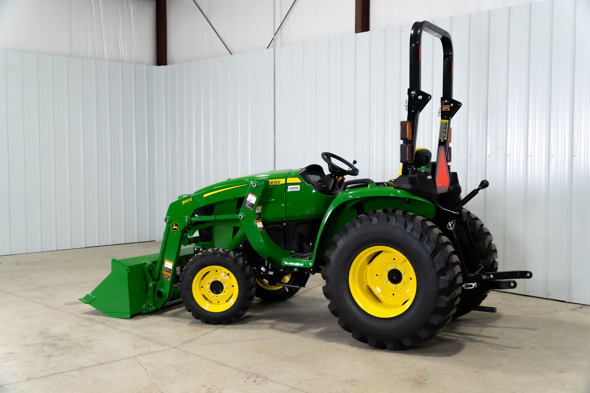 New In-Stock 2026 John Deere 3025E Compact Utility Tractors at Koenig Equipment in Greensburg, IN - PhotoXL4