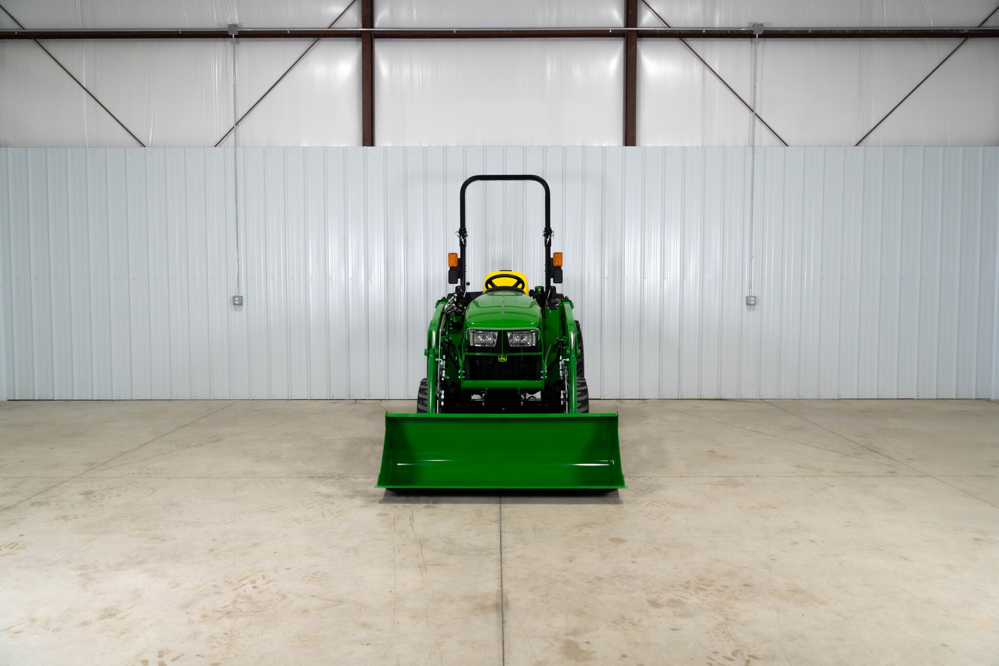 New In-Stock 2026 John Deere 3025E Compact Utility Tractors at Koenig Equipment in Greensburg, IN - PhotoXL1