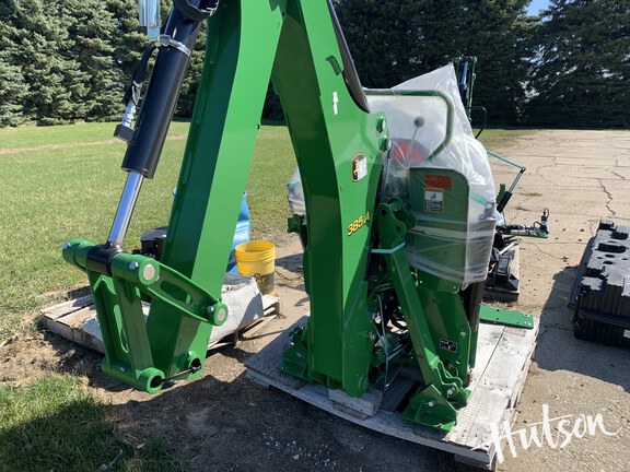 Photo of 2023 John Deere 385A