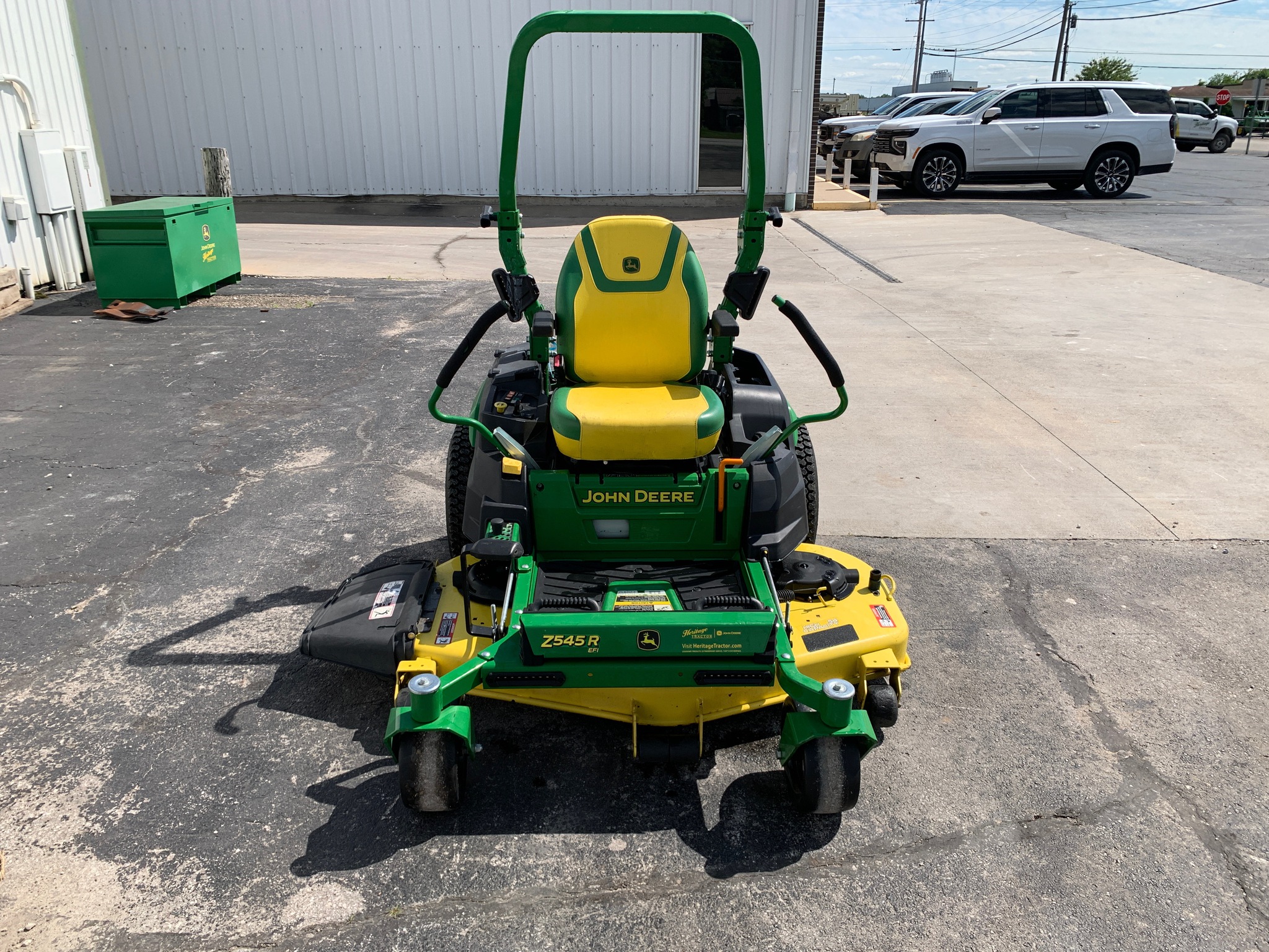  2021 John Deere Z545R at Heritage Tractor in Lamar, MO