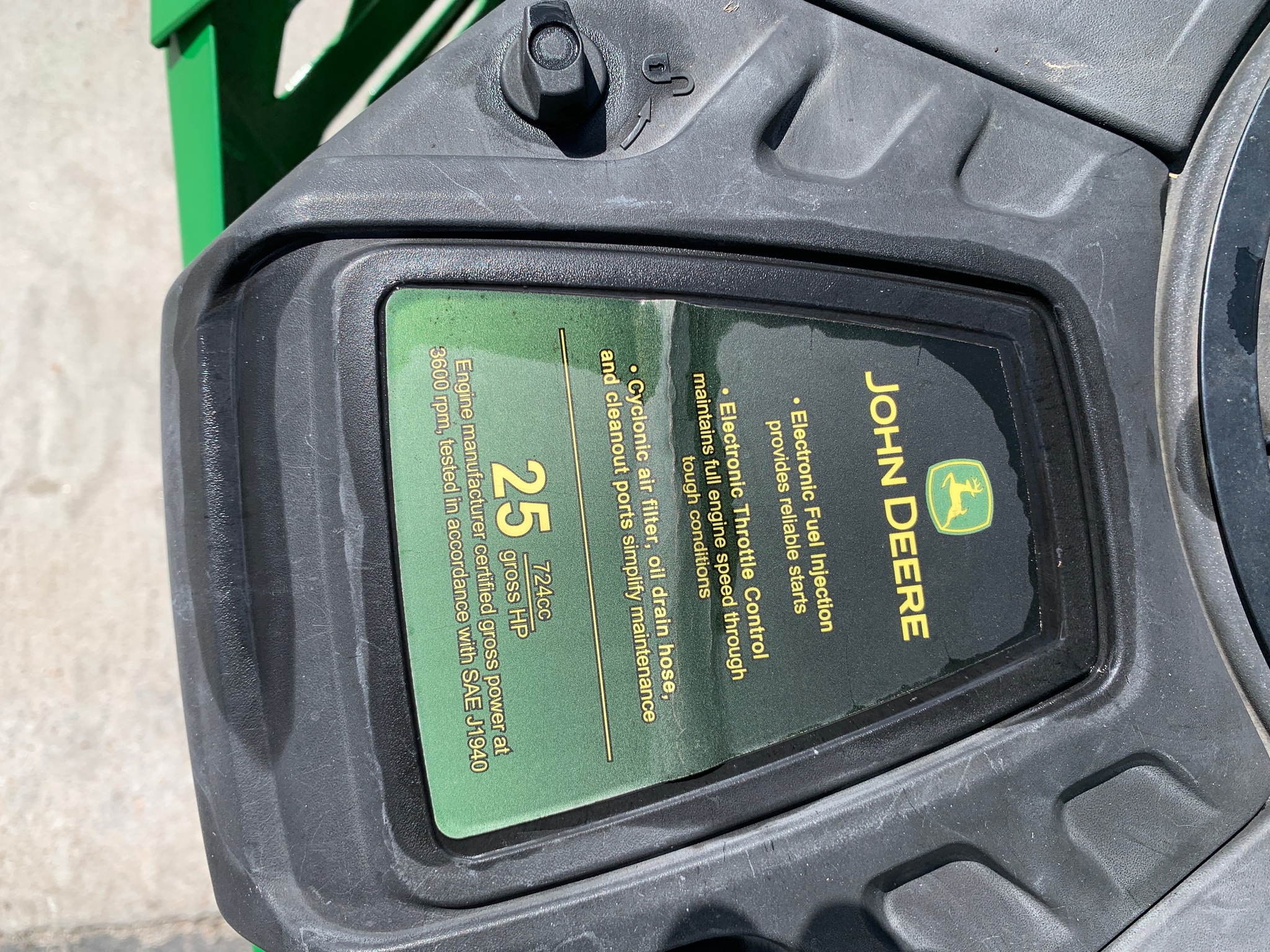  2021 John Deere Z545R at Heritage Tractor in Lamar, MO
