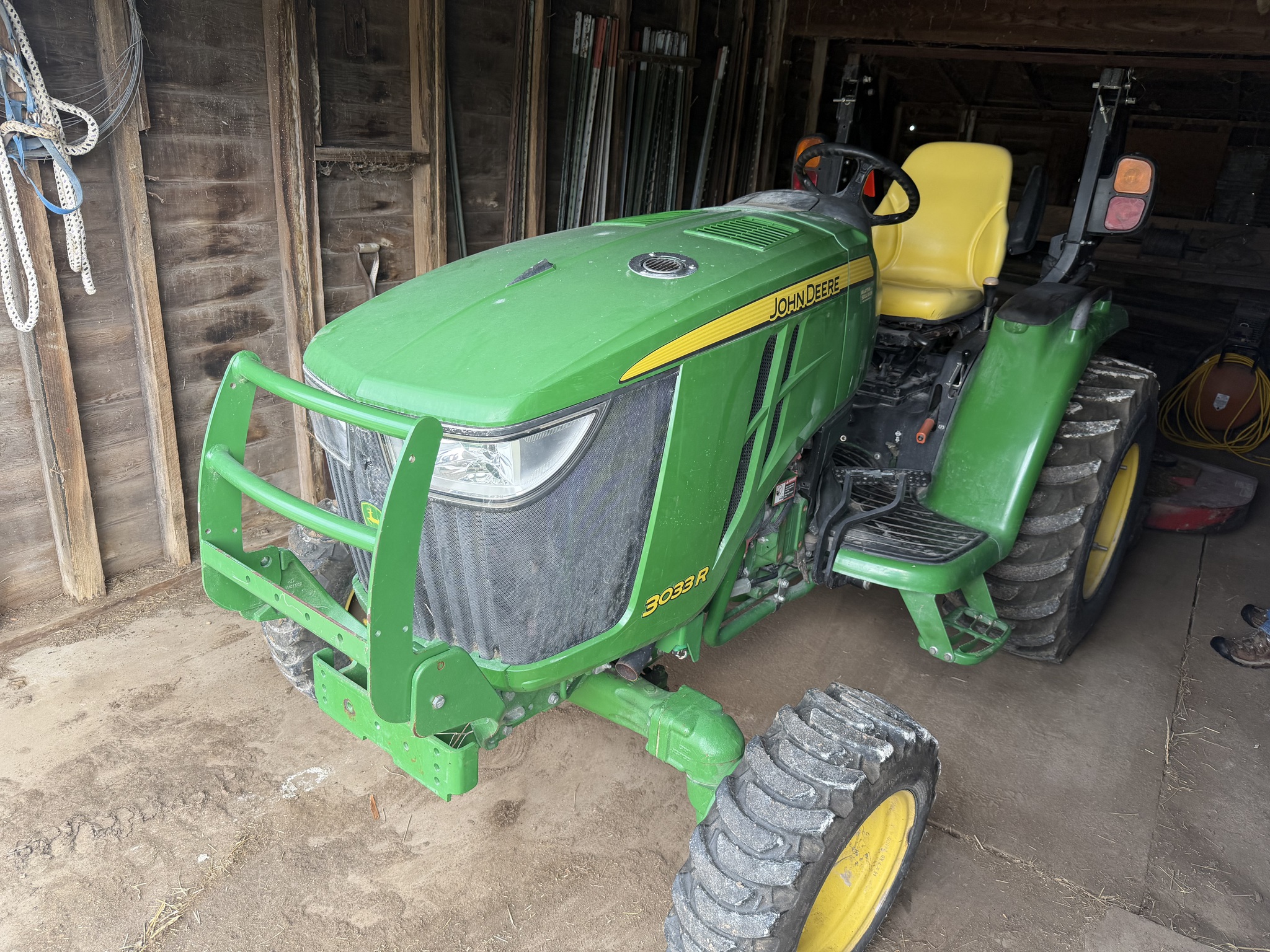  2014 John Deere 3033R at Heritage Tractor in Monmouth, IL