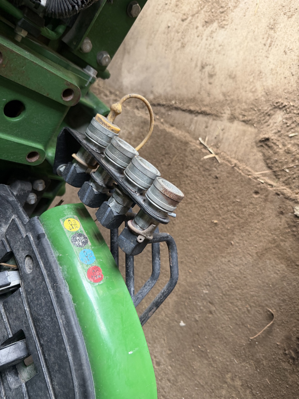  2014 John Deere 3033R at Heritage Tractor in Monmouth, IL