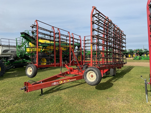 Used 2014 McFarlane HDL-1050-16 Heavy Harrows at Horizon Ag & Turf in Westlock, AB - Photo2
