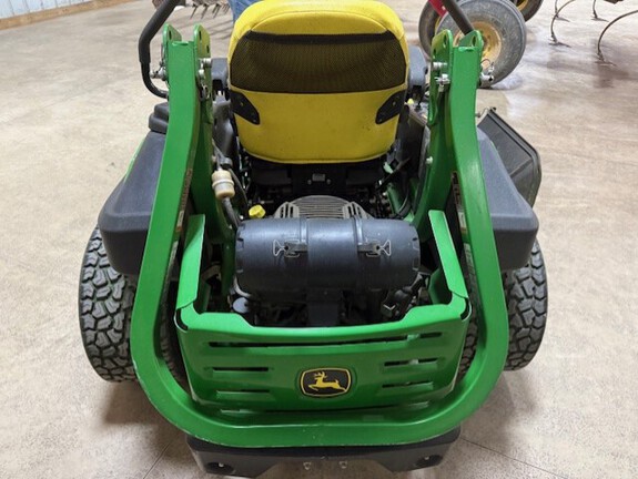 Used 2016 John Deere Z930M EFI Zero Turn Mowers at Koenig Equipment in Lebanon, OH - Photo5