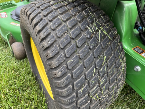 Used 2016 John Deere Z930M EFI Zero Turn Mowers at Koenig Equipment in Lebanon, OH - Photo13