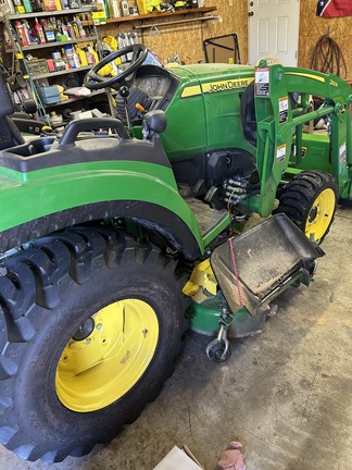 Photo of 2021 John Deere 2032R