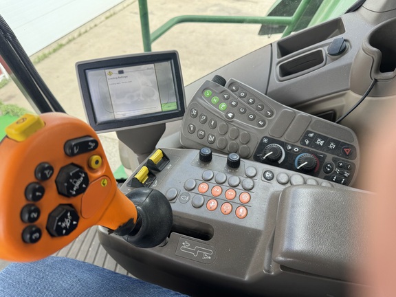 2012 John Deere S660 - Photo26