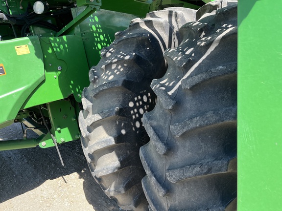 2012 John Deere S660 - Photo11