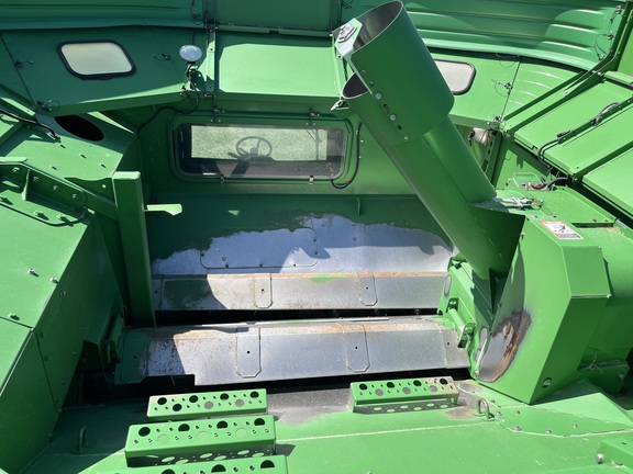 2012 John Deere S660 - Photo26
