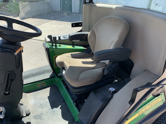 Used 2022 John Deere 1575 Commercial Front Mowers at Horizon Ag & Turf in Edmonton West, AB - Photo7