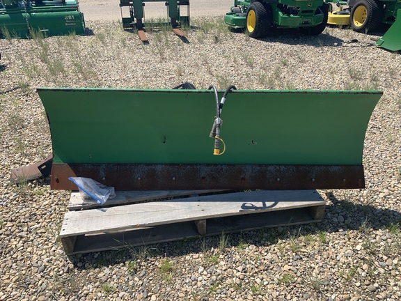 Used 2022 John Deere 1575 Commercial Front Mowers at Horizon Ag & Turf in Edmonton West, AB - Photo10