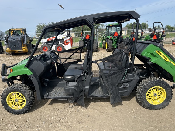 John Deere XUV 590M