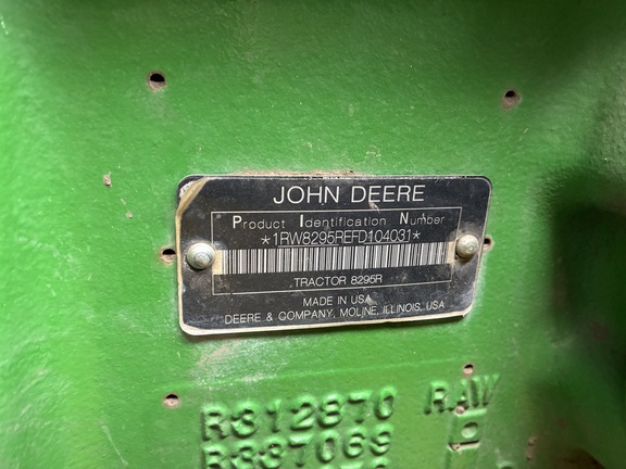2015 John Deere 8295R - Photo44