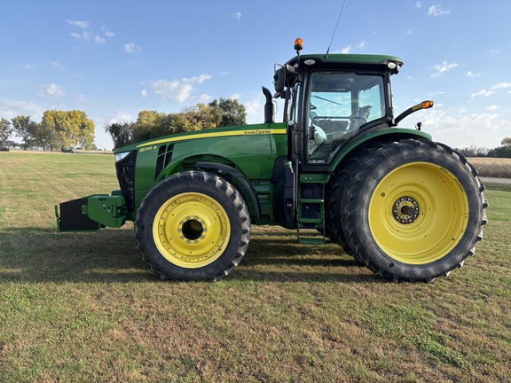  John Deere 8295R