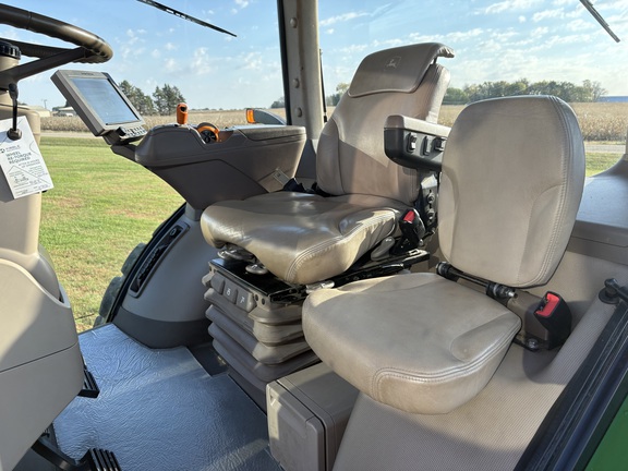 2015 John Deere 8295R - Photo14