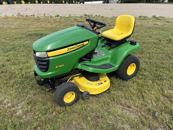  John Deere X300