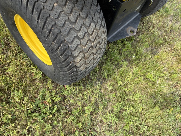 2007 John Deere X300 - Photo16