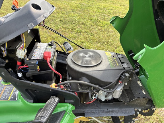2007 John Deere X300 - Photo18