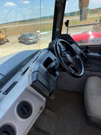 2019 John Deere 460E