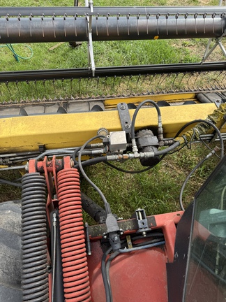 Used 2002 New Holland HW320 Windrowers at Horizon Ag & Turf in Vermilion, AB - Photo2
