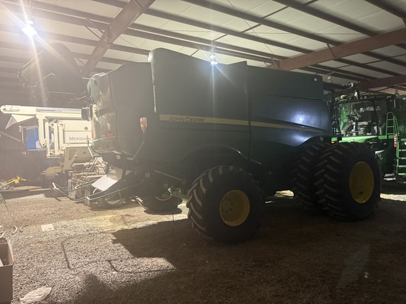 Photo of 2024 John Deere S780