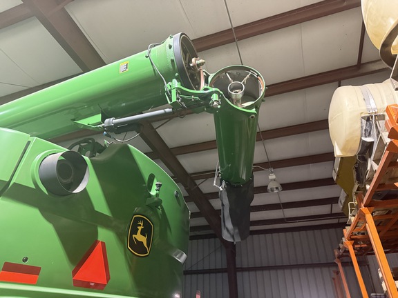 Photo of 2024 John Deere S780