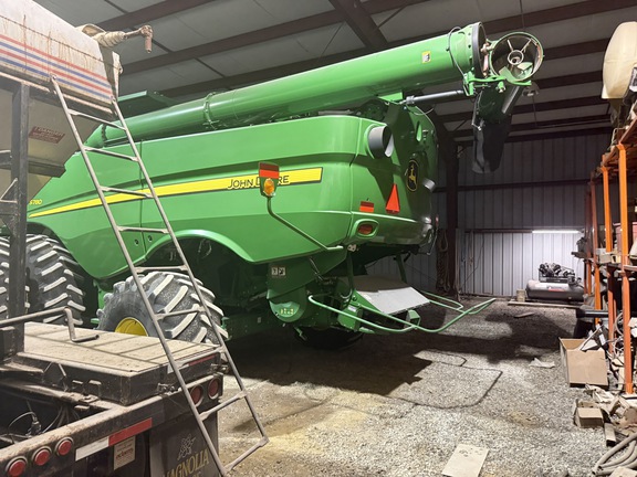 Photo of 2024 John Deere S780