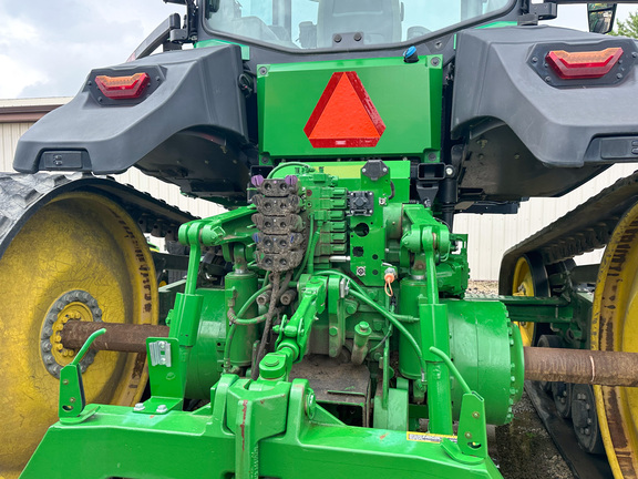 2020 John-Deere 8RT 310