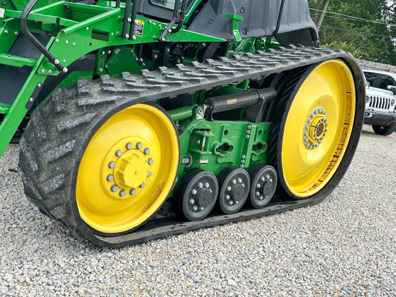 2020 John-Deere 8RT 310