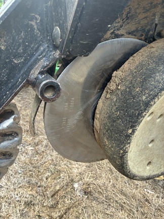 2008 Kinze 3650