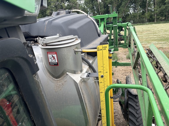 2023 John Deere 412R - Photo12