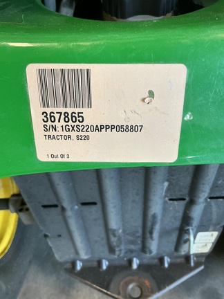 Photo of 2023 John Deere S220