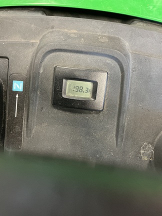 Photo of 2023 John Deere S220