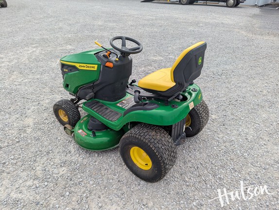 Photo of 2023 John Deere S220