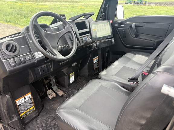 Used 2025 John Deere XUV835M HVAC Cab ATVs & Gators at Koenig Equipment in Tipp City, OH - Photo8