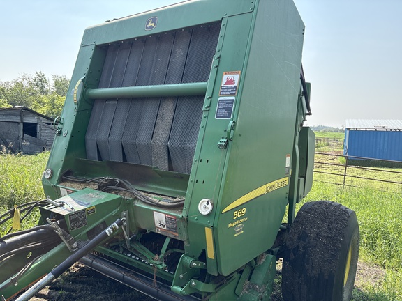  John Deere 569