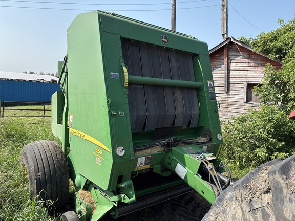 Used 2015 John Deere 569 Round Balers at Horizon Ag & Turf in Vermilion, AB - Photo2