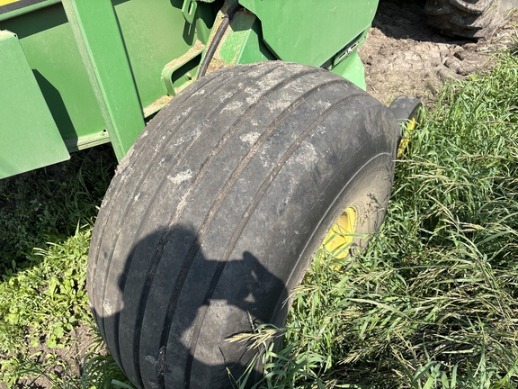 Used 2015 John Deere 569 Round Balers at Horizon Ag & Turf in Vermilion, AB - Photo14