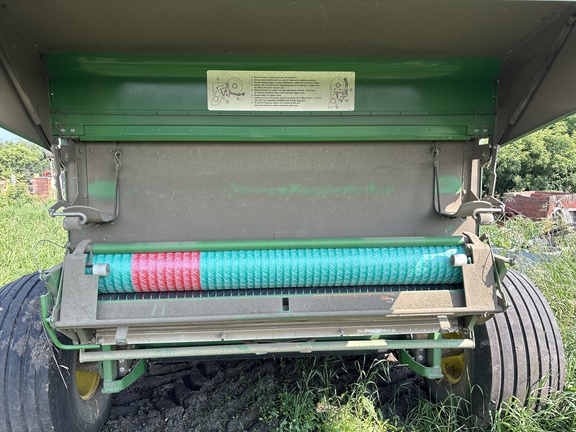 Used 2015 John Deere 569 Round Balers at Horizon Ag & Turf in Vermilion, AB - Photo16